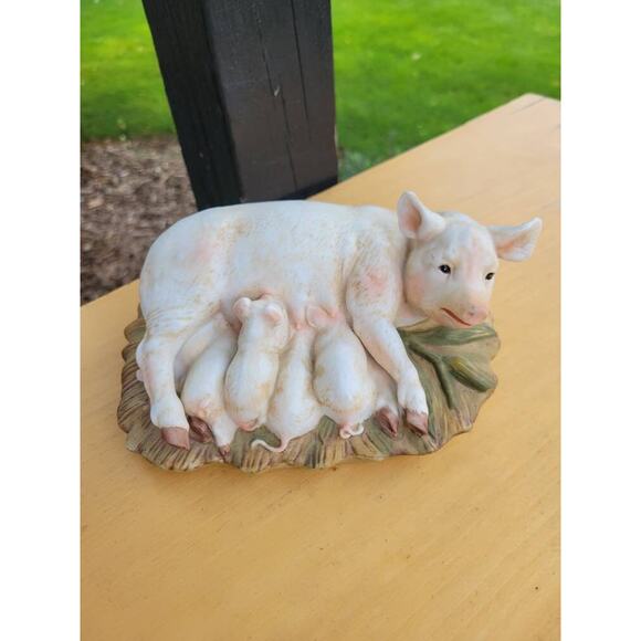Vintage Homco Pig Figurine 5 Little Piglets, Home Interiors, Masterpiece 1985 - Picture 2 of 6